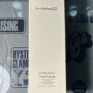 MAC Cosmetics Hyper Real Fresh Canvas Cleanser - Cream